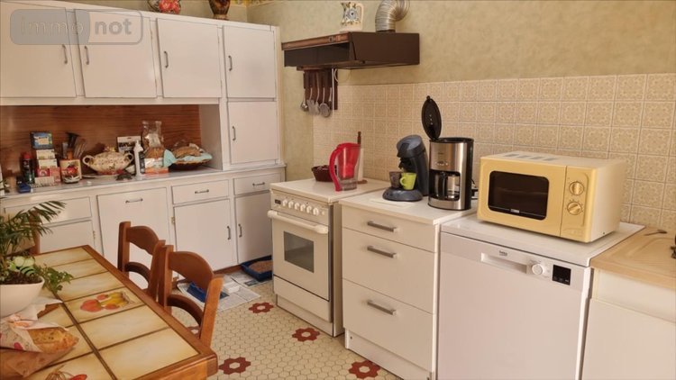 Maison a vendre Jonzac 17500 Charente-Maritime 85 m2 5 pièces 168000 euros