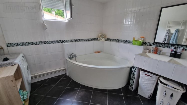 Maison a vendre Jonzac 17500 Charente-Maritime 173 m2 7 pièces 199500 euros