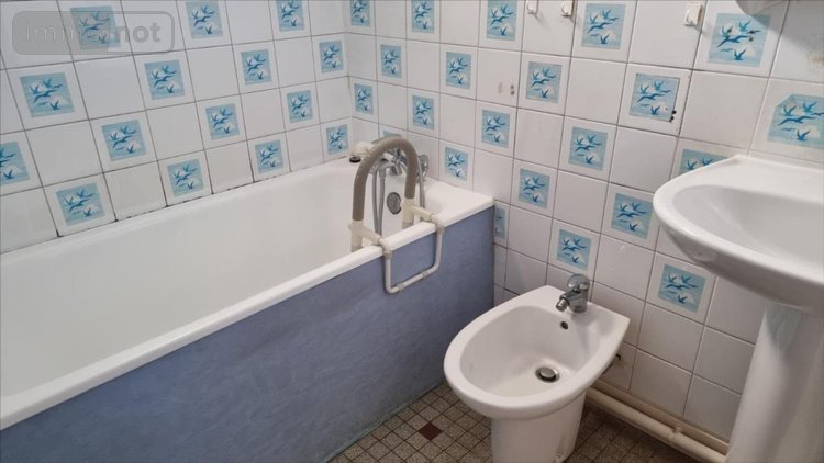 Maison a vendre Jonzac 17500 Charente-Maritime 67 m2 5 pièces 147000 euros