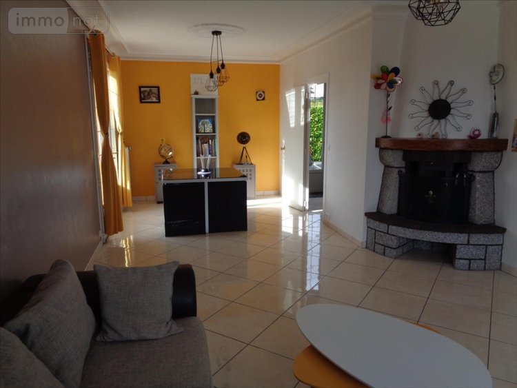 Maison a vendre Les Herbiers 85500 Vendée 110 m2 6 pièces 294500 euros