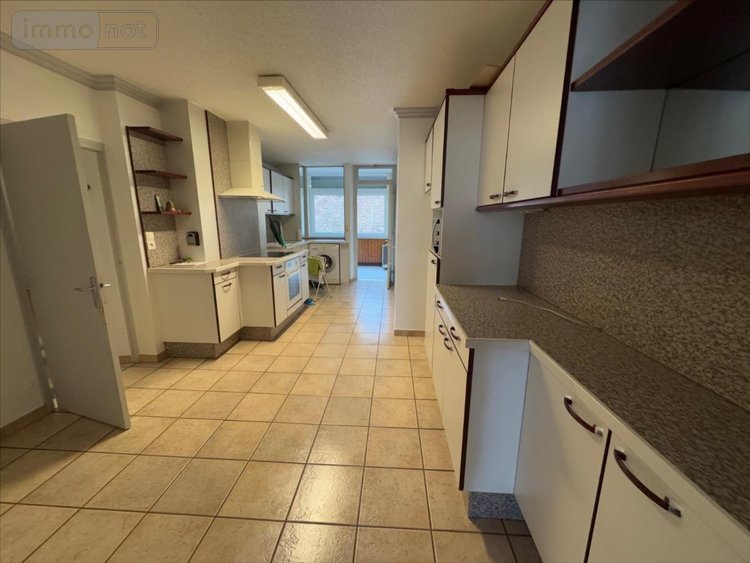 Location appartement Dole 39100 Jura 82 m2 4 pièces 680 euros