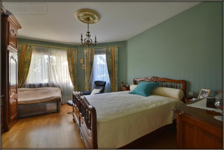 Maison a vendre Le Rheu 35650 Ille-et-Vilaine 246 m2 8 pièces 616800 euros