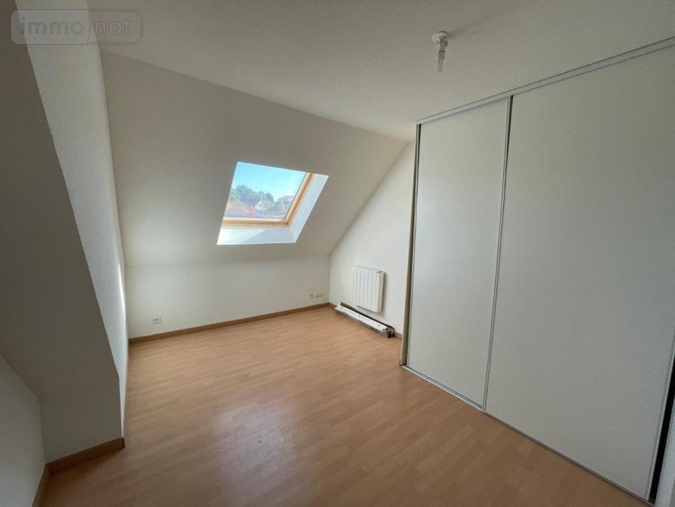 Location maison Damparis 39500 Jura 90 m2 5 pièces 820 euros