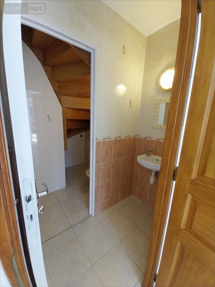 Location maison Cherrueix 35120 Ille-et-Vilaine 59 m2 3 pièces 650 euros