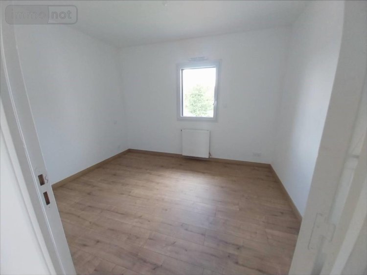 Location maison Dol-de-Bretagne 35120 Ille-et-Vilaine 94 m2 4 pièces 1150 euros