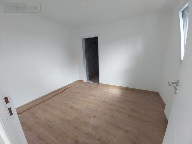 Location maison Dol-de-Bretagne 35120 Ille-et-Vilaine 94 m2 4 pièces 1150 euros