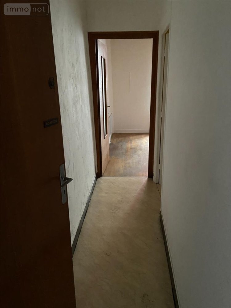 Immeuble a vendre Saint-Jean-de-Maurienne 73300 Savoie 141 m2  119000 euros