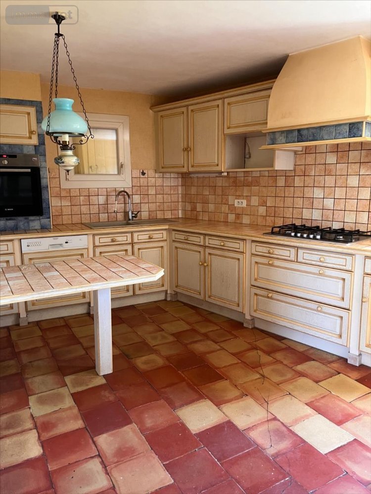 Maison a vendre Dauphin 04300 Alpes-de-Haute-Provence 130 m2 6 pièces 387700 euros