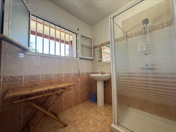 Maison a vendre Saint-Pierre 97410 Réunion 188 m2 5 pièces 828000 euros