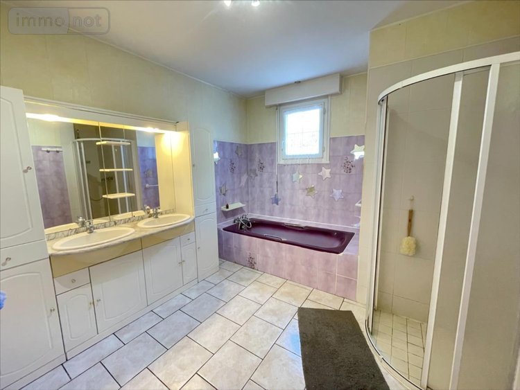 Maison a vendre Saint-Xandre 17138 Charente-Maritime 138 m2 5 pièces 322400 euros