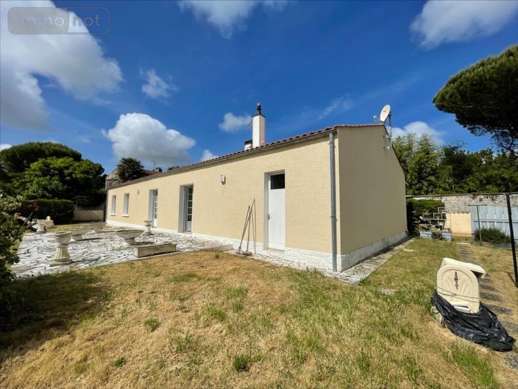 Maison a vendre Saint-Xandre 17138 Charente-Maritime 138 m2 5 pièces 322400 euros