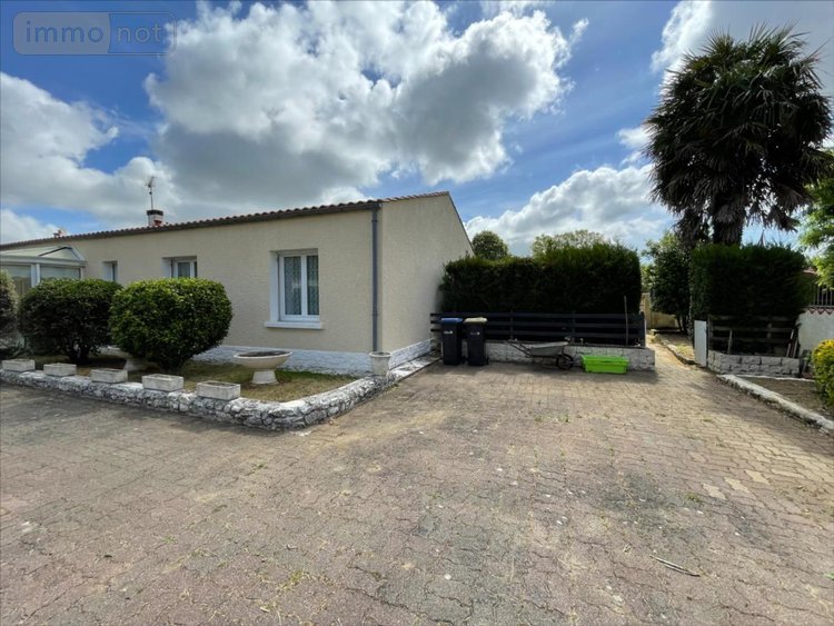 Maison a vendre Saint-Xandre 17138 Charente-Maritime 138 m2 5 pièces 322400 euros