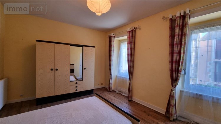 Maison a vendre Callac 22160 Côtes-d'Armor 152 m2 8 pièces 110250 euros
