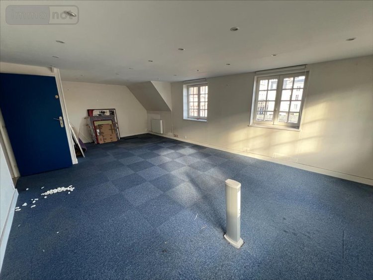 Fonds et murs commerciaux a vendre Rouen 76000 Seine-Maritime 285 m2  674000 euros