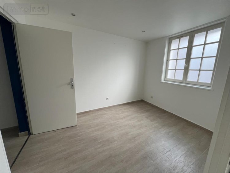 Fonds et murs commerciaux a vendre Rouen 76000 Seine-Maritime 285 m2  674000 euros