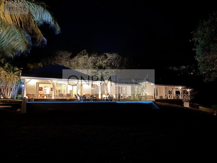 Maison a vendre Le Robert 97231 Martinique 370 m2 6 pièces 1880000 euros