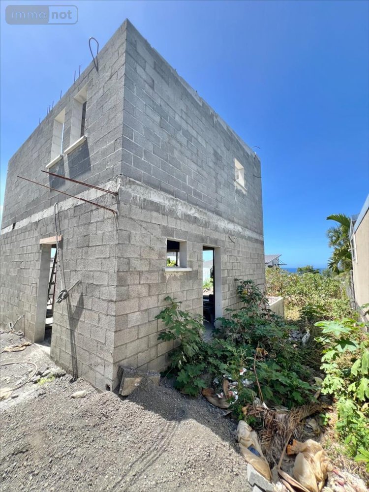Maison a vendre Saint-Pierre 97410 Réunion 106 m2 4 pièces 468000 euros