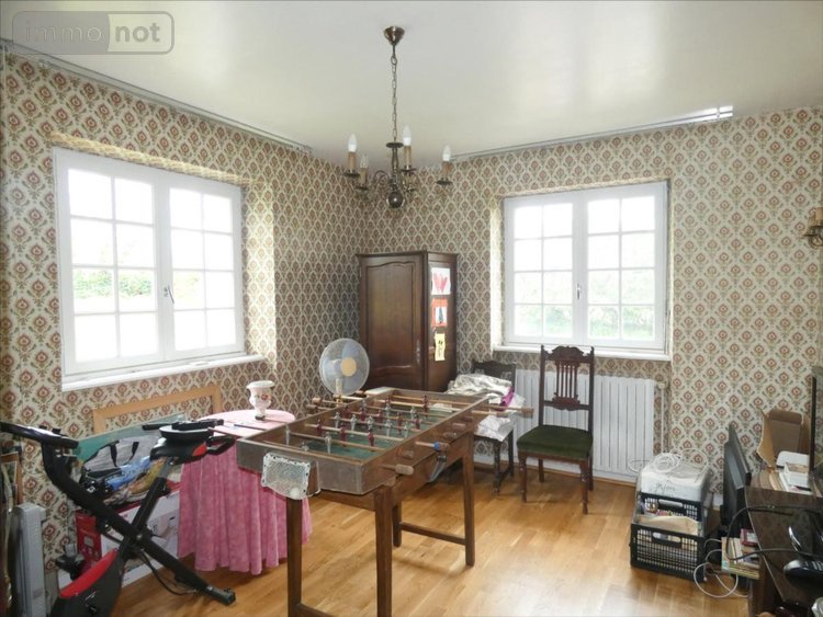 Maison a vendre Pleyben 29190 Finistère 205 m2 9 pièces 275350 euros