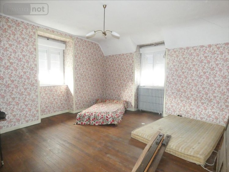 Maison a vendre Pleyben 29190 Finistère 297 m2 17 pièces 208400 euros