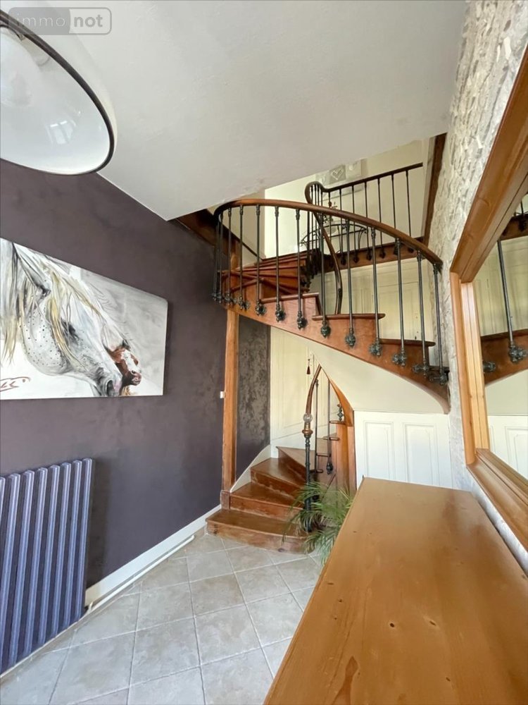 Maison a vendre Marans 17230 Charente-Maritime 236 m2 6 pièces 556200 euros