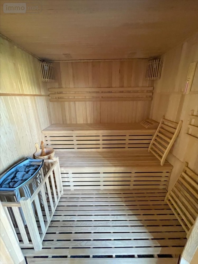 Maison a vendre Marans 17230 Charente-Maritime 236 m2 6 pièces 556200 euros