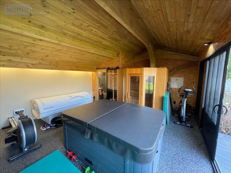 Maison a vendre Marans 17230 Charente-Maritime 236 m2 6 pièces 556200 euros