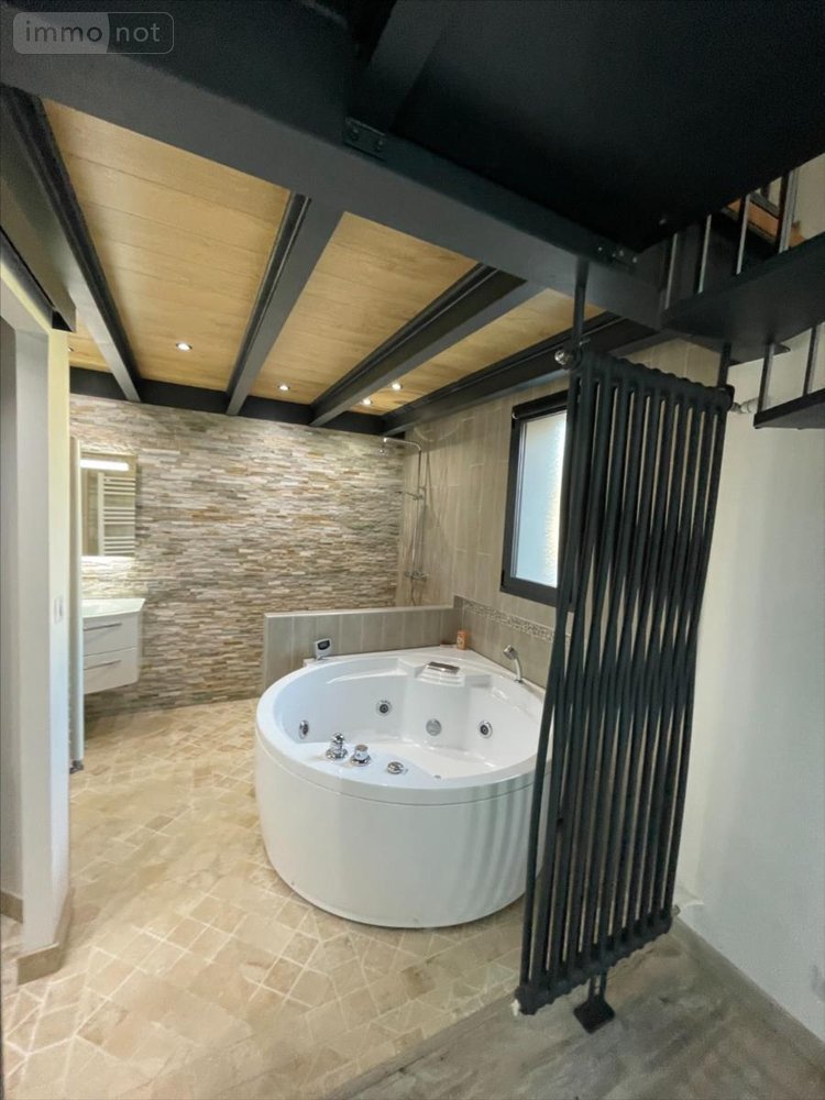 Maison a vendre Marans 17230 Charente-Maritime 236 m2 6 pièces 556200 euros