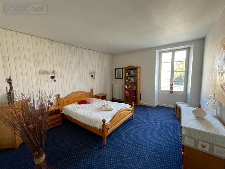 Maison a vendre Marans 17230 Charente-Maritime 236 m2 6 pièces 556200 euros