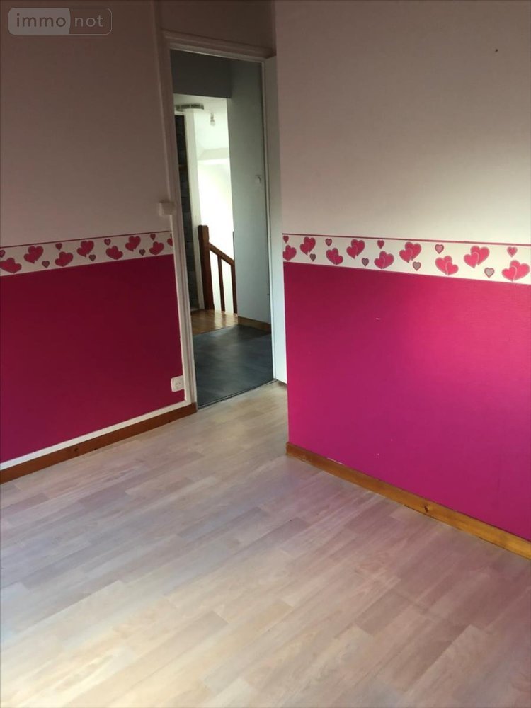 Location appartement Valognes 50700 Manche 84 m2 5 pièces 700 euros