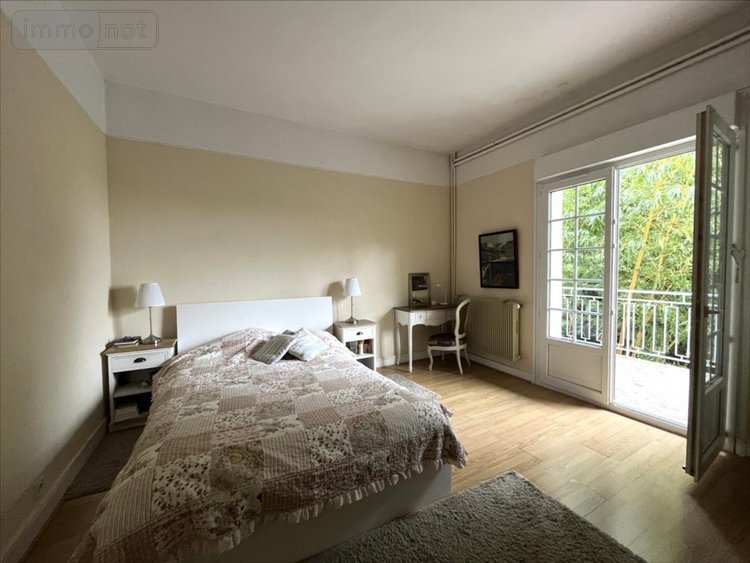 Maison a vendre La Chaussée-Saint-Victor 41260 Loir-et-Cher 240 m2 9 pièces 299000 euros