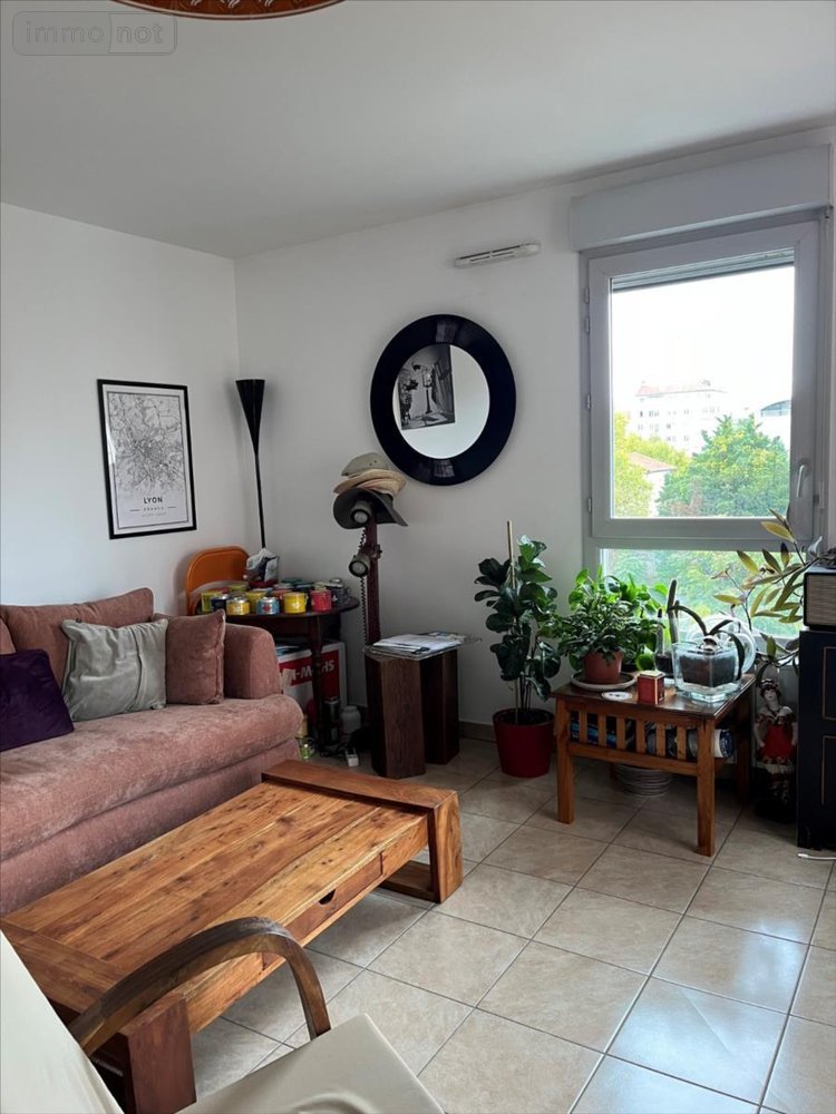 Appartement a vendre Lyon 8e Arrondissement 69008 Rhône 70 m2 3 pièces 325000 euros