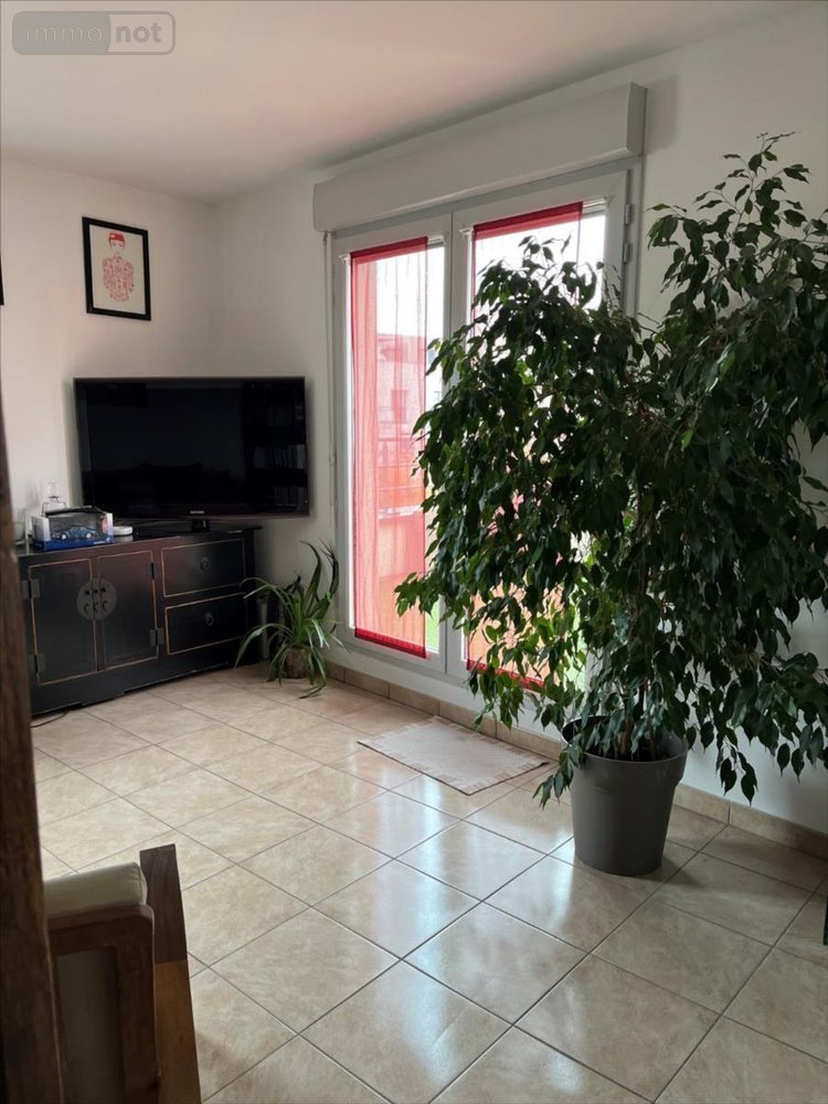 Appartement a vendre Lyon 8e Arrondissement 69008 Rhône 70 m2 3 pièces 325000 euros