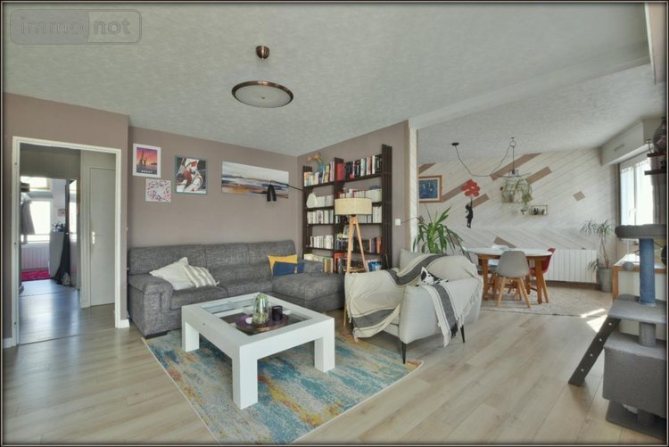 Appartement a vendre Le Rheu 35650 Ille-et-Vilaine 117 m2 5 pièces 228800 euros