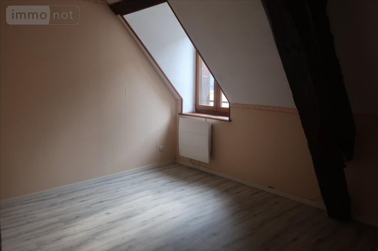 Immeuble a vendre Saint-Amand-Montrond 18200 Cher 210 m2  229000 euros