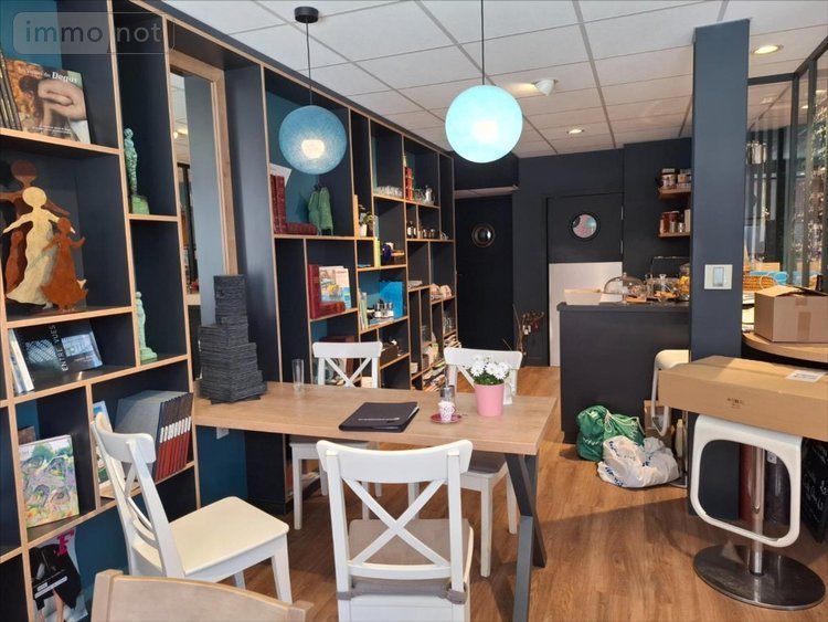 Fonds et murs commerciaux a vendre Barneville-Carteret 50270 Manche 150 m2  623400 euros