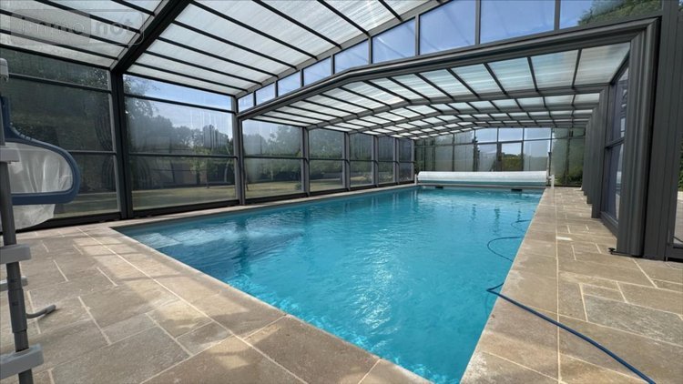 Maison a vendre Villeneuve-Renneville-Chevigny 51130 Marne 177 m2 8 pièces 582000 euros