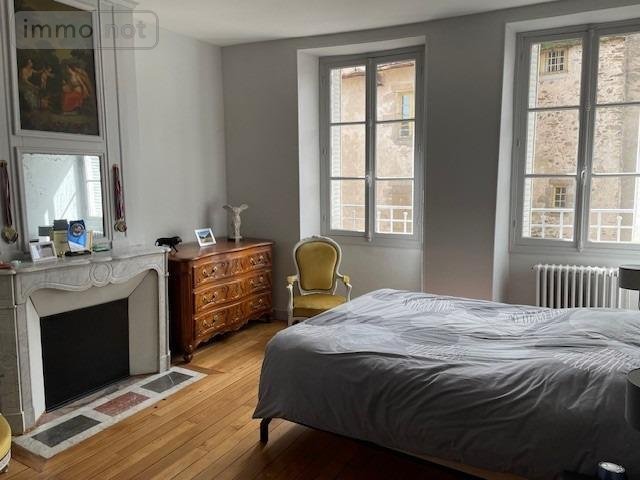 Maison a vendre Saint-Benoît-du-Sault 36170 Indre 285 m2 9 pièces 161250 euros