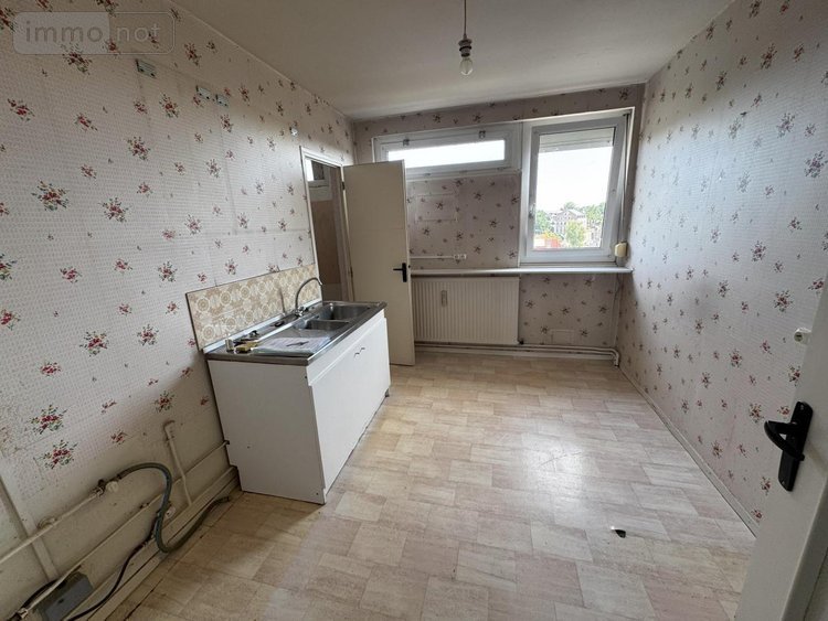 Appartement a vendre Cambrai 59400 Nord 73 m2 4 pièces 75500 euros