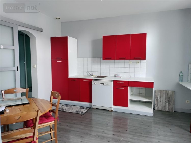 Maison a vendre Luché-Pringé 72800 Sarthe 216 m2 8 pièces 174900 euros