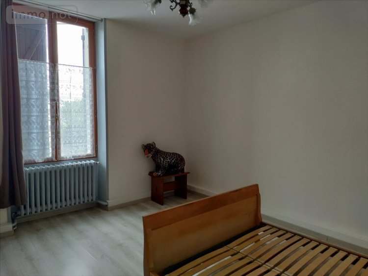 Maison a vendre Luché-Pringé 72800 Sarthe 216 m2 8 pièces 174900 euros