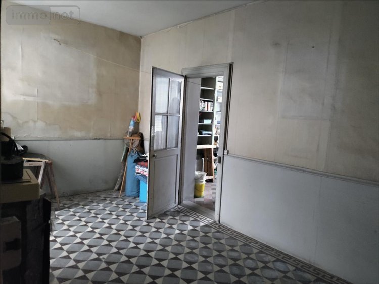 Maison a vendre Luché-Pringé 72800 Sarthe 140 m2 10 pièces 43000 euros