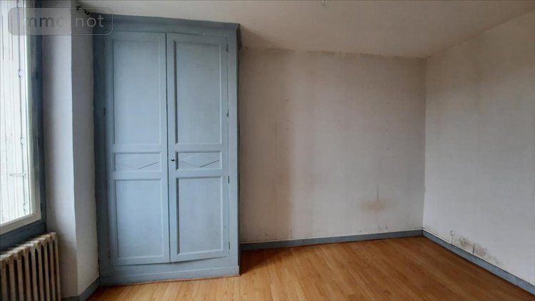 Immeuble a vendre Valençay 36600 Indre 270 m2  75250 euros