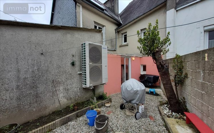 Maison a vendre Carhaix-Plouguer 29270 Finistère 100 m2 7 pièces 157500 euros
