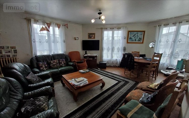 Maison a vendre Carhaix-Plouguer 29270 Finistère 100 m2 7 pièces 157500 euros