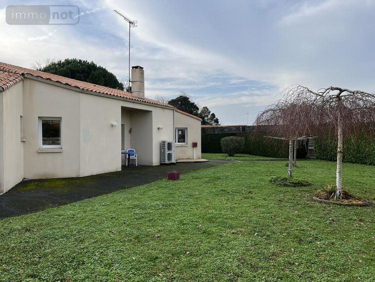 Maison a vendre Luçon 85400 Vendée 181 m2 6 pièces 465600 euros