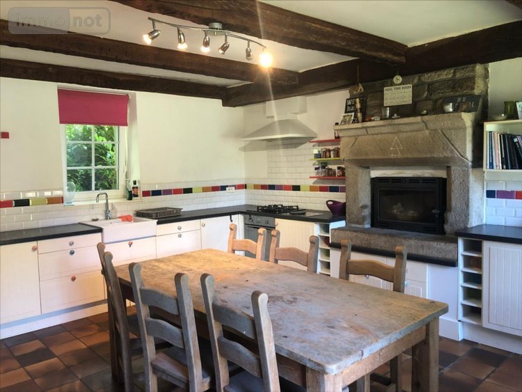 Maison a vendre Berrien 29690 Finistère 173 m2 7 pièces 262500 euros