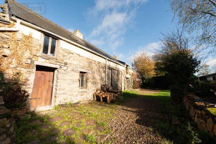 Maison a vendre Réminiac 56140 Morbihan 200 m2  167000 euros