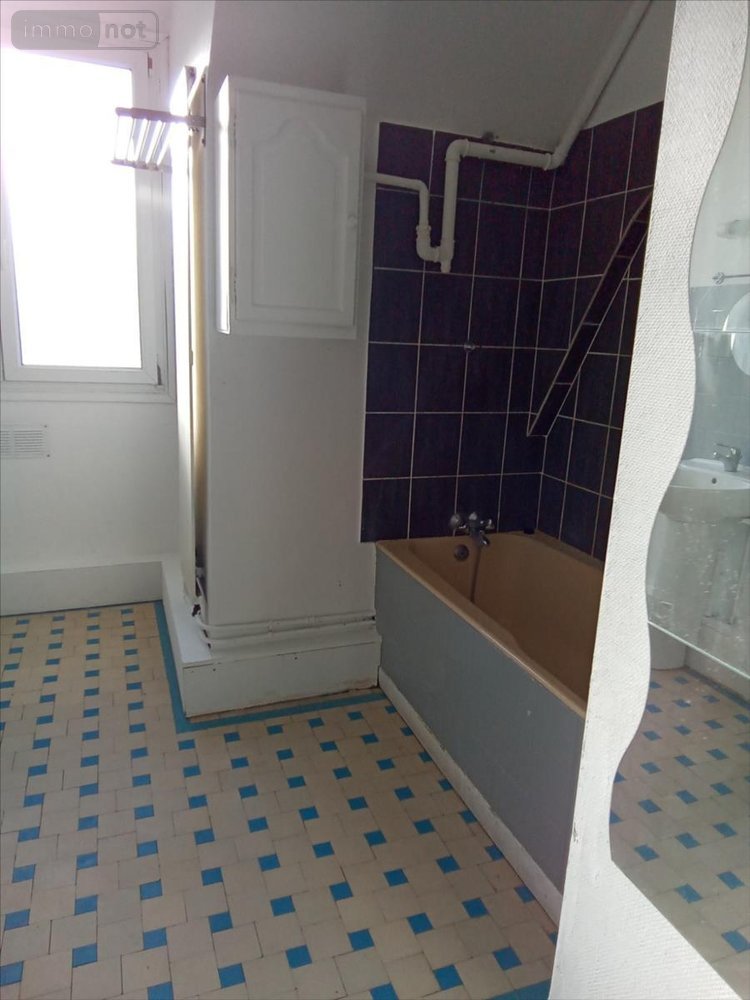 Appartement a vendre Elbeuf 76500 Seine-Maritime 99 m2 3 pièces 80000 euros