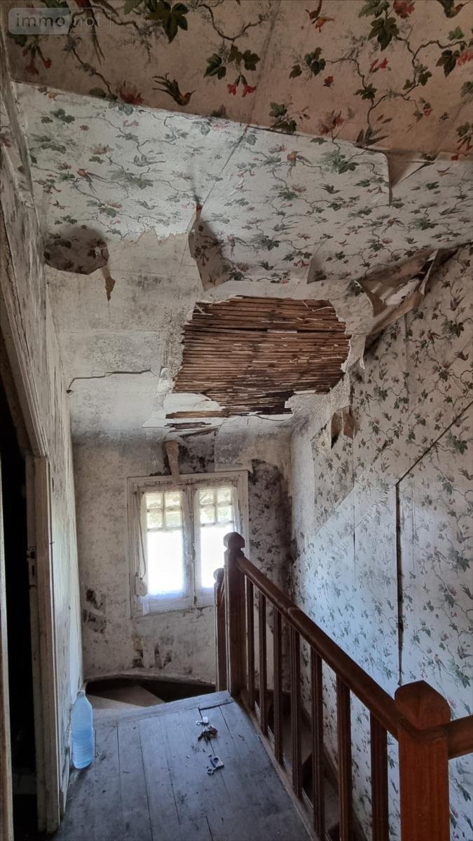 Maison a vendre Callac 22160 Côtes-d'Armor 70 m2 6 pièces 52500 euros