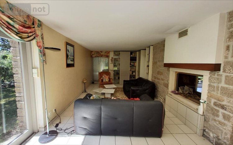 Maison a vendre Carhaix-Plouguer 29270 Finistère 123 m2 7 pièces 294000 euros
